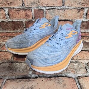 Womens Hoka Run Clifton 9 Light blue/ orange Running Shoes sz 8B